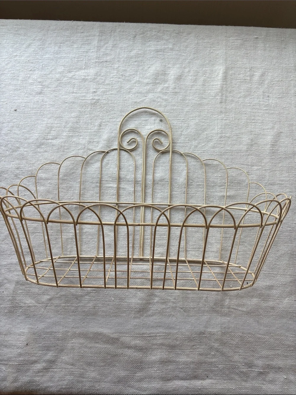 Vintage Ivory Wire Wall Holder Basket